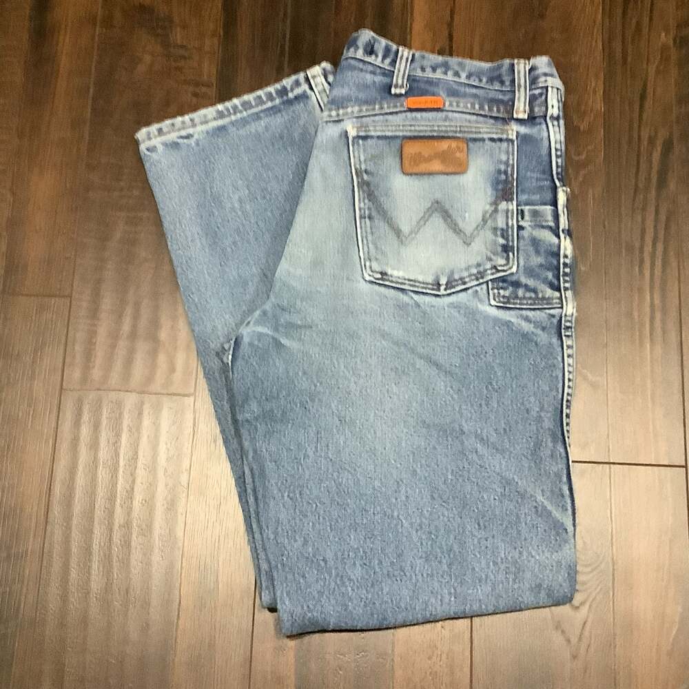 Wrangler Flame Resistant Relaxed Fit Denim Work Jeans 34x30